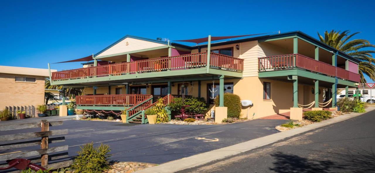 Anchors Aweigh - Adult & Guests Only Hotell Narooma Eksteriør bilde